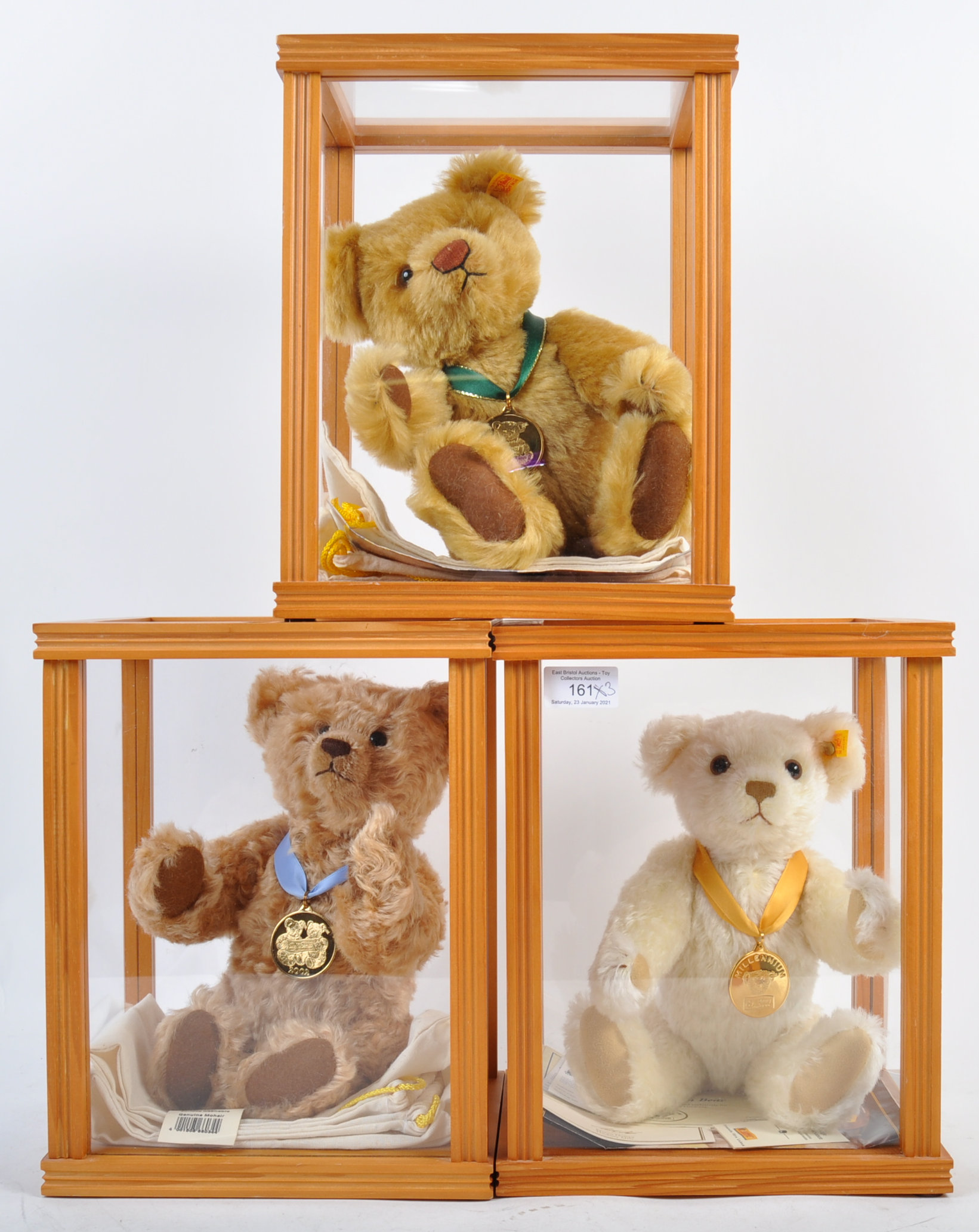 COLLECTION OF X3 STEIFF DANBURY MINT TEDDY BEARS