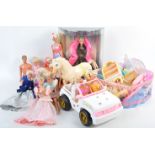 LARGE COLLECTION OF VINTAGE 1990'S BARBIE DOLLS & ACCESSORIES