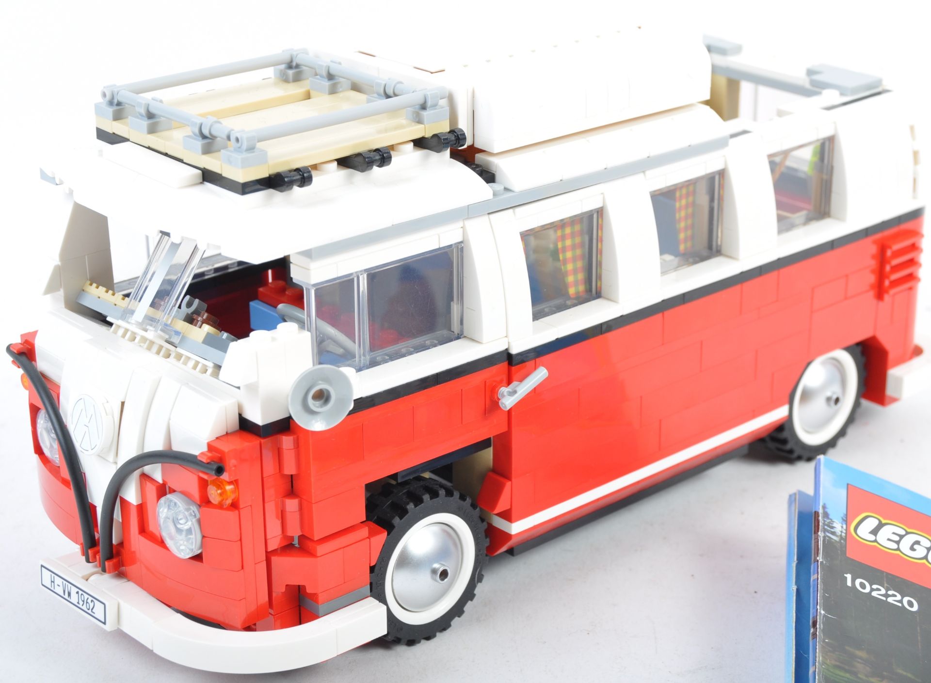 LEGO SET - LEGO EXPERT - 10220 - VOLKSWAGON T1 CAMPER VAN - Image 3 of 4