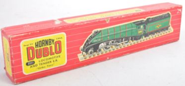 HORNBY DUBLO 00 GAUGE 2211 GOLDEN FLEECE LOCO