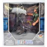 KENNER MADE ALIENS VS CORP HICKS KB EXCLUSIVE FIGURE SET
