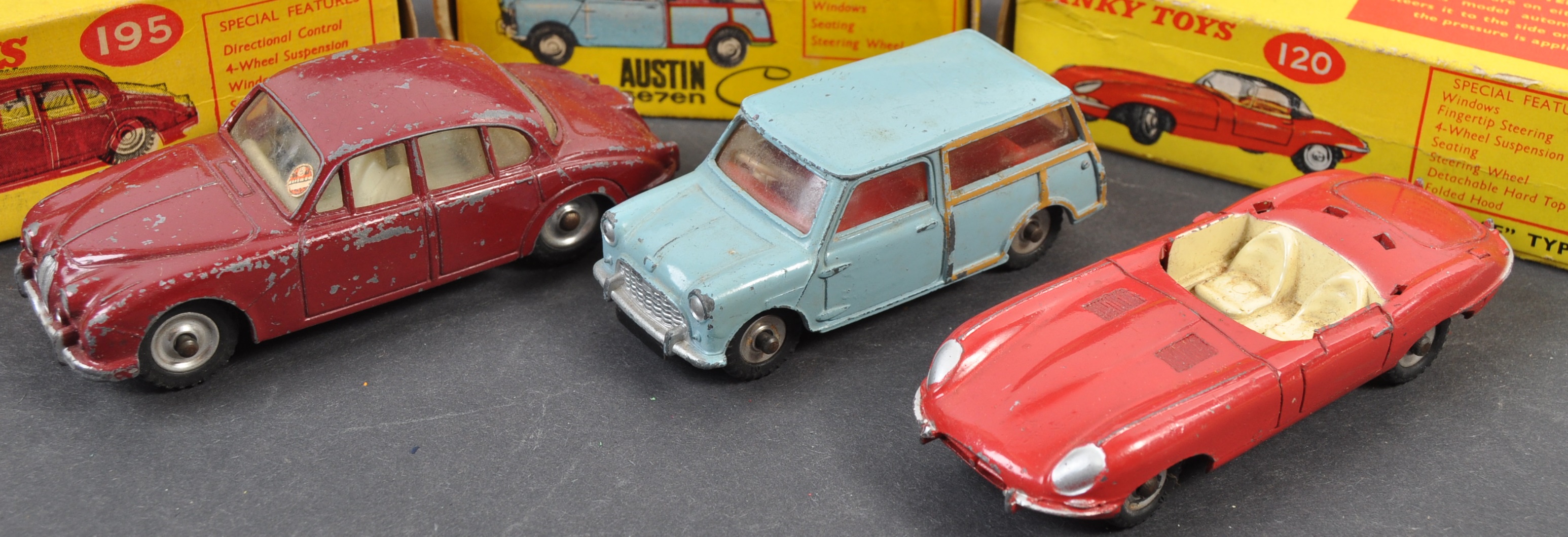 COLLECTION OF VINTAGE DINKY TOYS BOXED DIECAST MODELS - Image 2 of 4