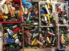 LARGE COLLECTION OF 100KG OF LOOSE DIECAST MODELS