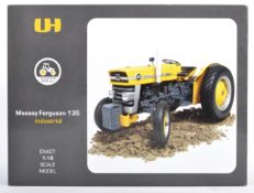 UNIVERSAL HOBBIES UH2822 1/16 SCALE MASSEY FERGUSON TRACTOR