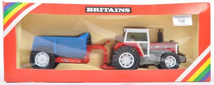 BRITAINS FARM SERIES 9606 MASSEY FERGUSON TRACTOR & TRAILER