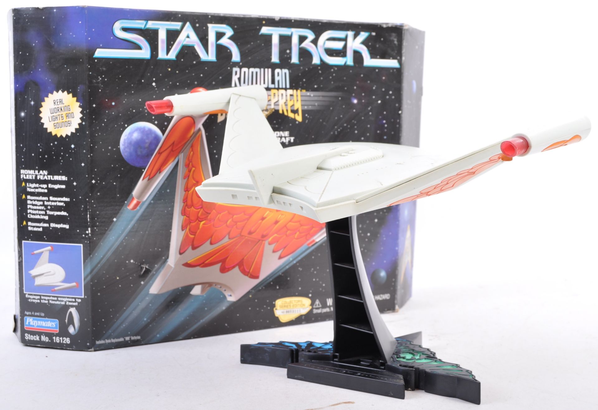 PLAYMATES STAR TREK ROMULAN BIRD OF PREY BOXED SHIP