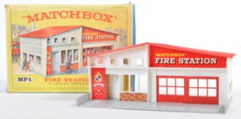 ORIGINAL VINTAGE MATCHBOX LESNEY FIRE STATION MODEL