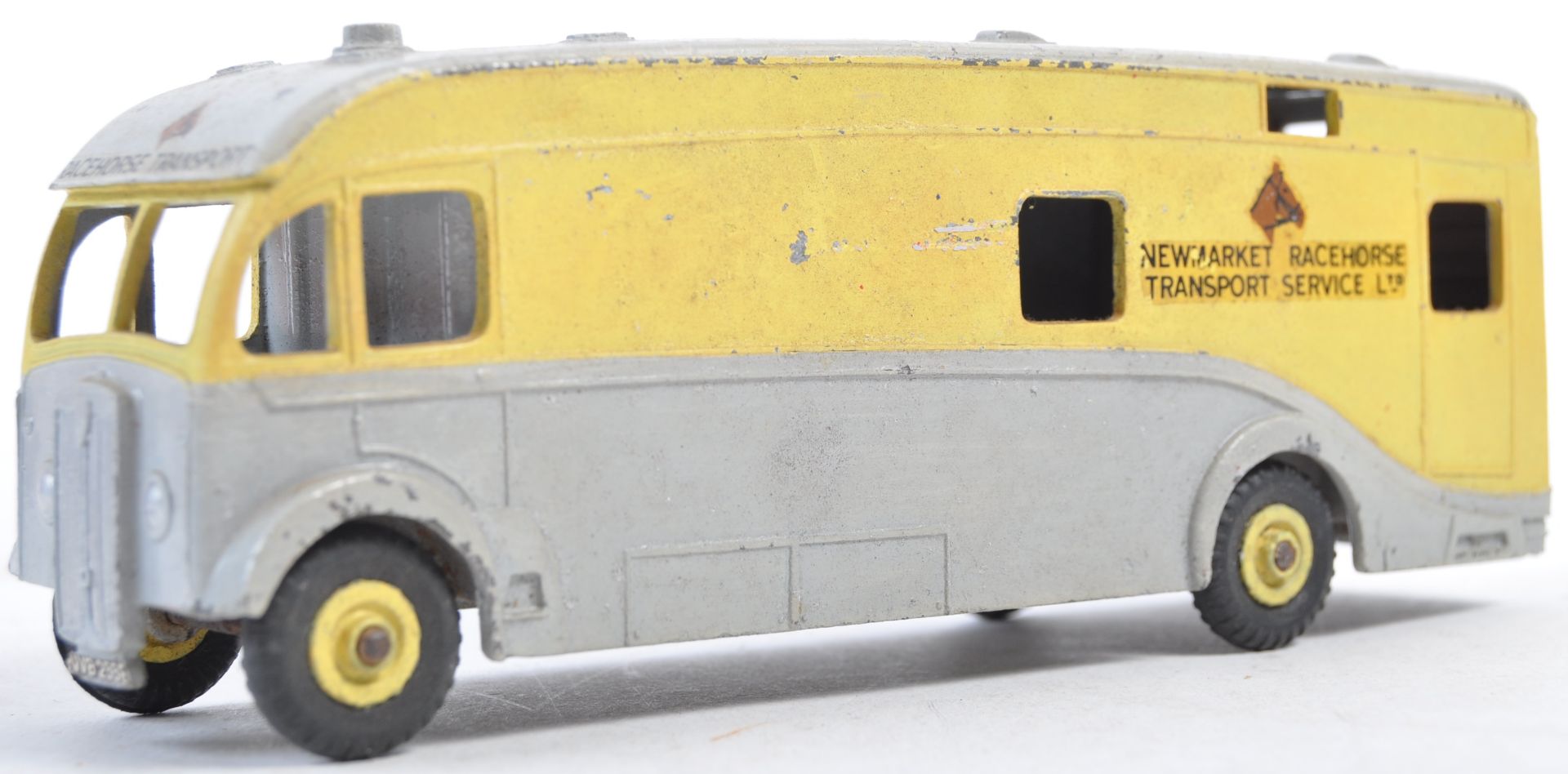 ORIGINAL VINTAGE DINKY SUPERTOYS DIECAST HORSE BOX - Image 4 of 4