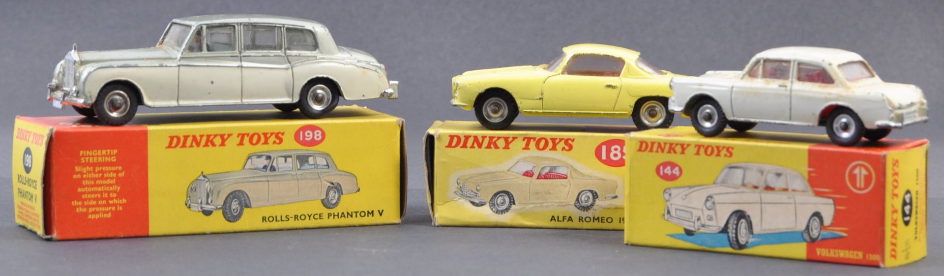 COLLECTION OF VINTAGE DINKY TOYS BOXED DIECAST MODELS