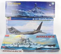 COLLECTION OF X3 LARGE SCALE PLASTIC MODEL KITS