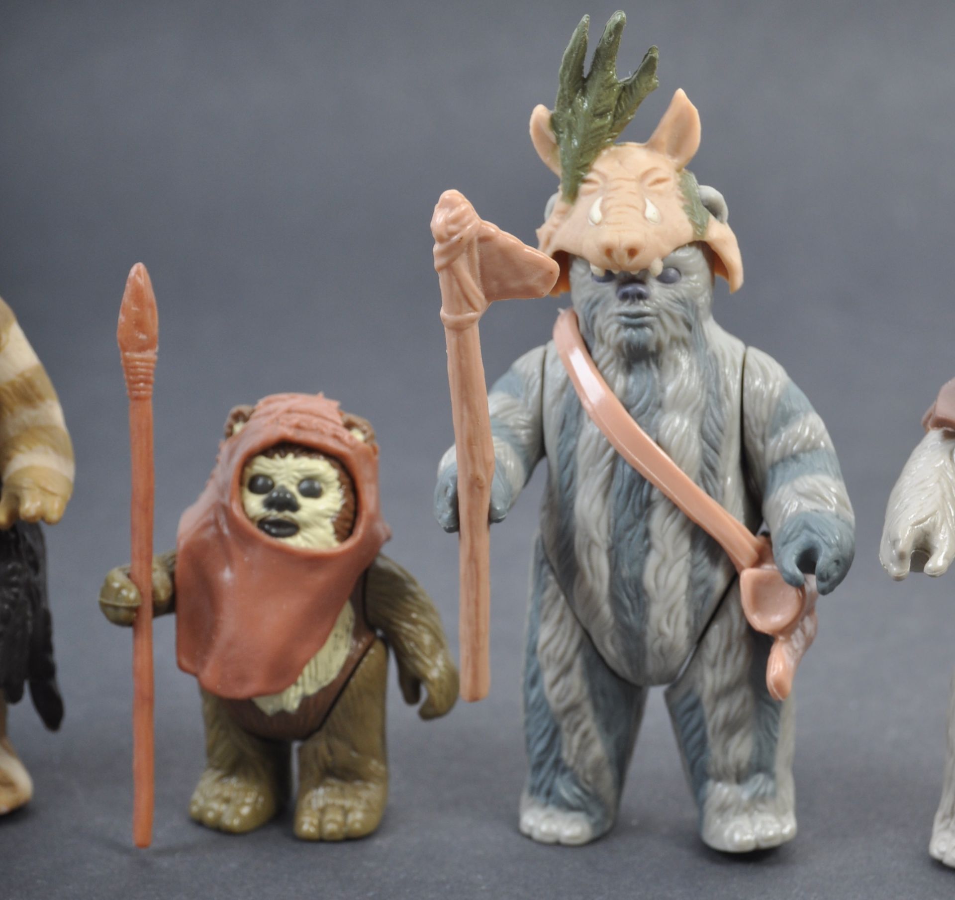 STAR WARS ACTION FIGURES - COLLECTION OF EWOKS - Image 3 of 4