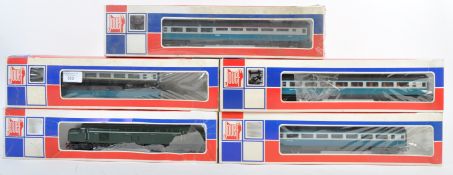 COLLECTION OF JOUEF 00 GAUGE MODEL RAILWAY ITEMS