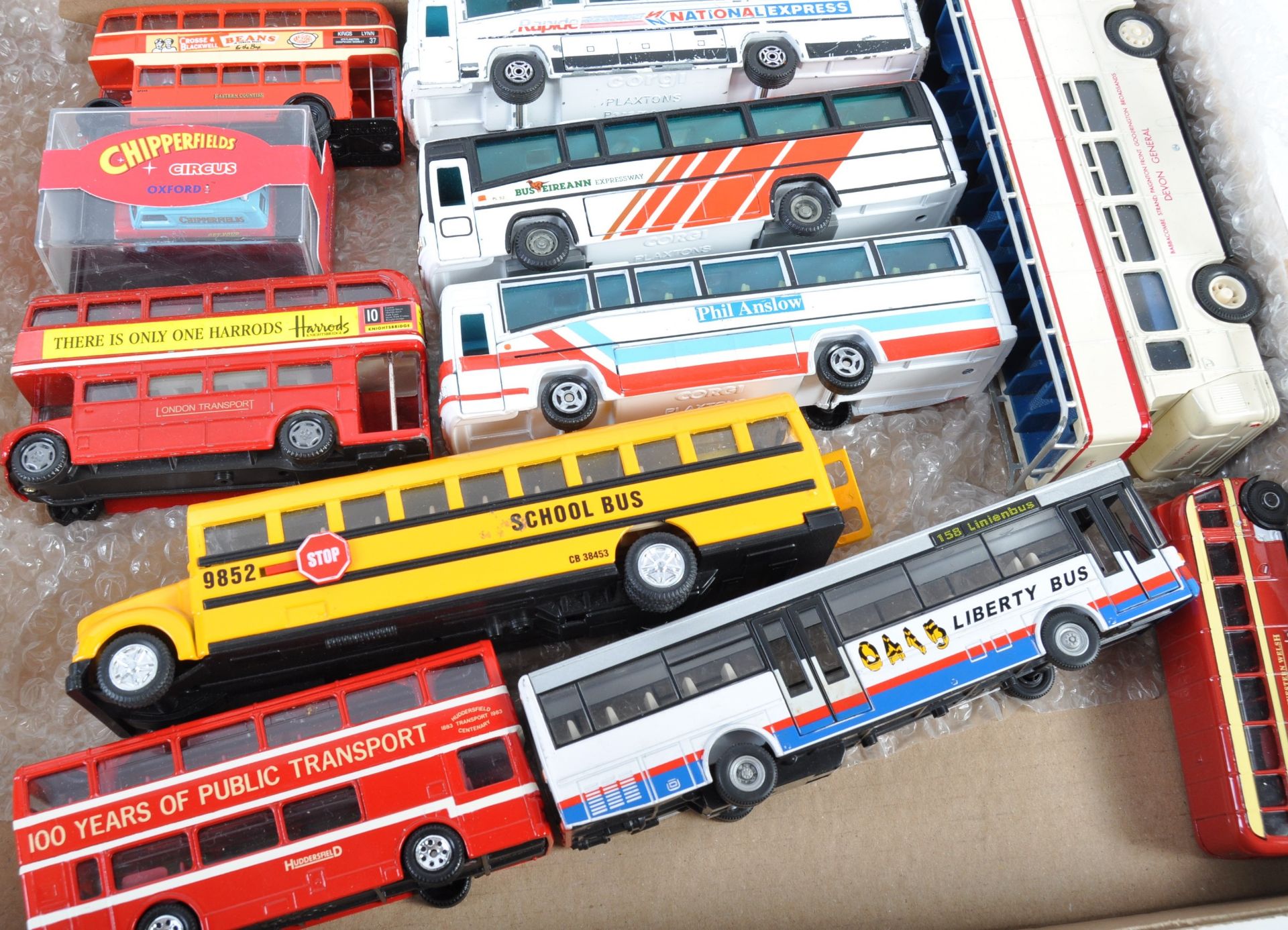 COLLECTION OF ASSORTED DEICAST MODEL VEHICLES - Image 3 of 5