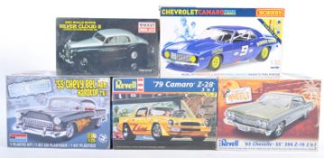 COLLECTION OF X5 PLASTIC SCALE MODEL CAR KITS