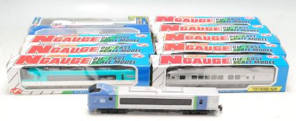 20TH CENTURY VINTAGE RETRO JAPANESE NGAUGE DIE-CAST TRAINS