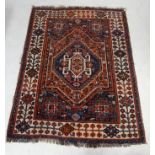EARLY 20TH CENTURY NATURAL DYED AND HAND-WOVEN WOOL AFGHAN RUG / CARPET
