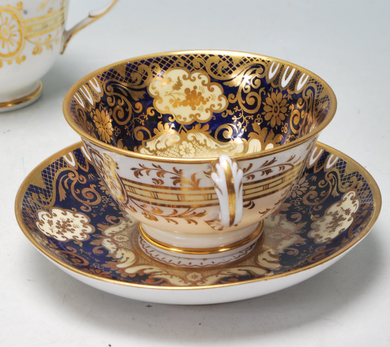 GROUP OF FIVE 19TH CENTURY VICTORIAN CABINET CUPS AND SAUCERS - Image 4 of 11