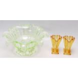 COLLECTION OF ART DECO 1930S PRESSED GLASS TO INLUDE URANIUM BOWL AND BAGLEY VASES.