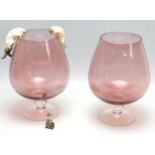 PAIR OF LARGE RETRO VINTAGE 20TH CENTURY OVERSIZED BRANDY SNIFTER GLASSES WITH CAT AND MOUSE