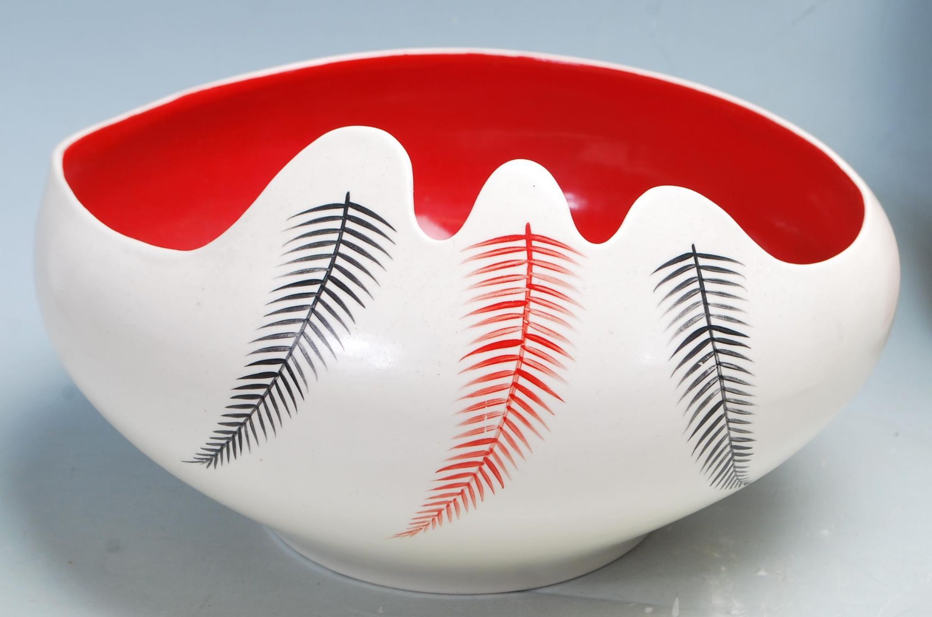 COLLECTION OF RETRO VINTAGE 1950S MID CENTURY RED FEATHER BURLEIGH WARE - Image 4 of 8