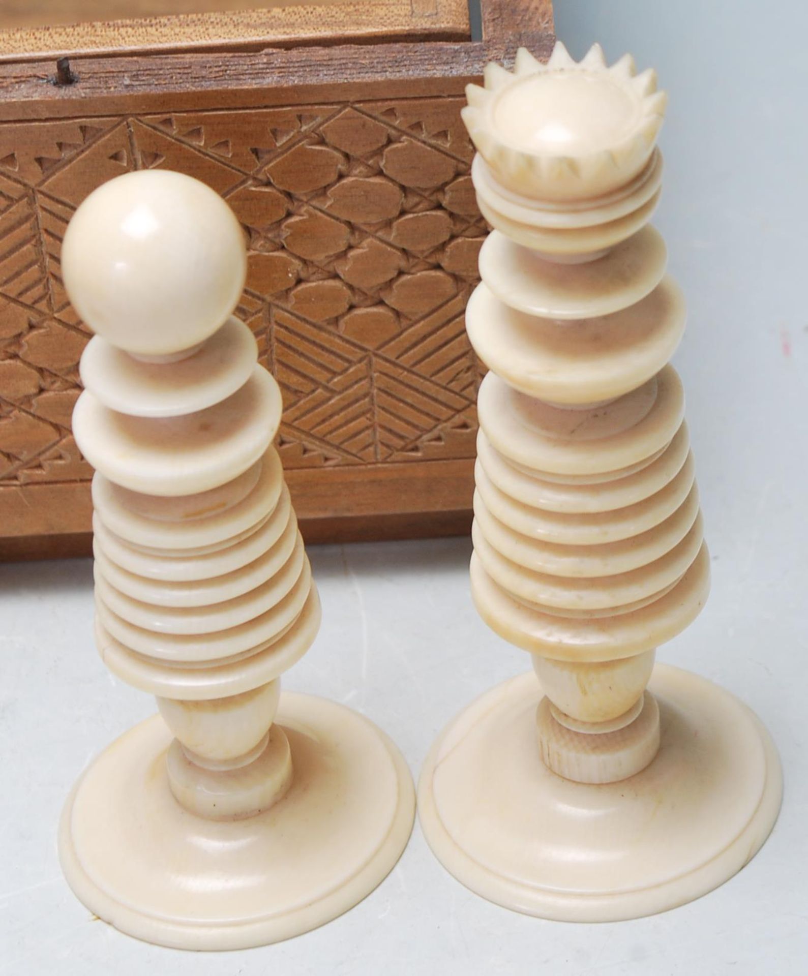 GROUP OF 19TH CENTURY VICTORIAN SATIN IVORY CHESS PIECES - Image 7 of 9