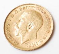 1913 EARLY 20TH CENTURY GOLD HALF SOVEREIGN