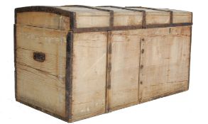 19TH CENTURY VICTORIAN PINE TOPPED CHEST STEAMER TRUNK