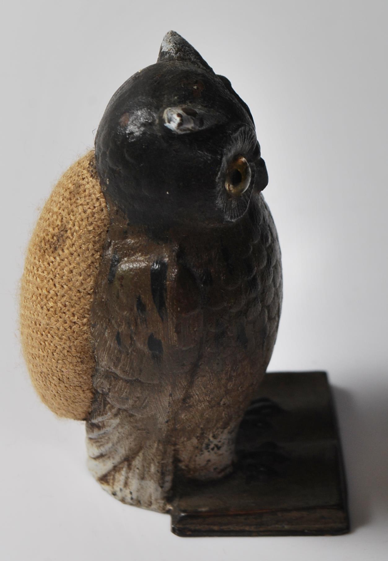 ANTIQUE VICTORIAN STYLE BRASS PINCUSHION IN THE FORM OF AN OWL - Image 4 of 5