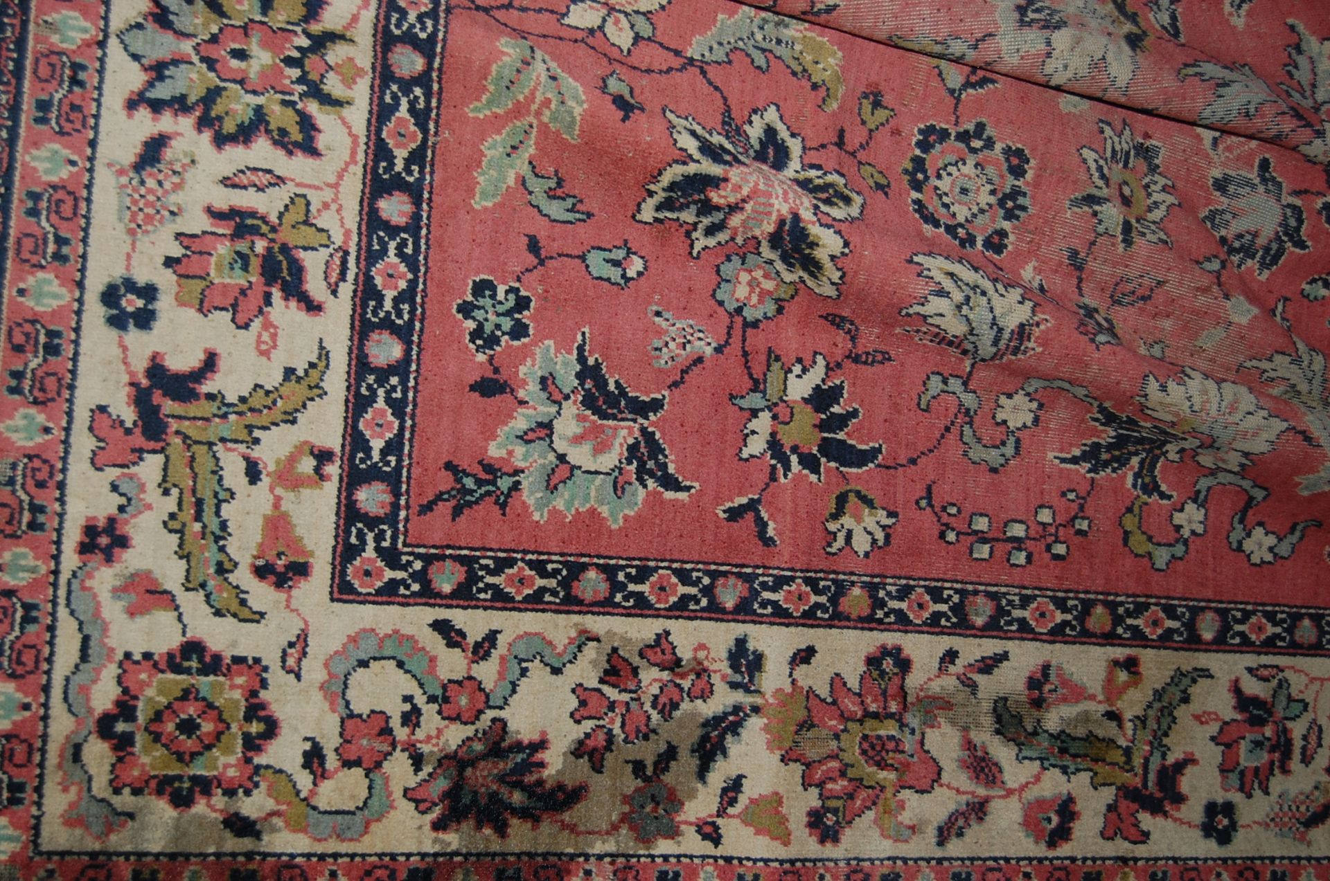 LARGE 20TH CENTURY PERSIAN AFGAN CARPET RUG - Image 4 of 6