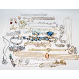 COLLECTION OF LADIES VINTAGE COSTUME JEWELLERY