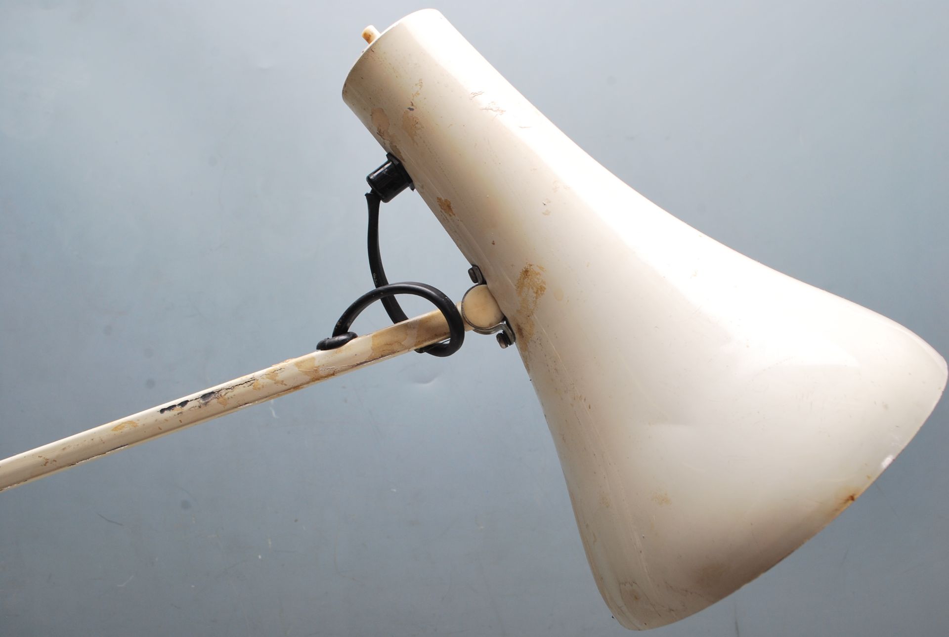 VINTAGE 20TH CENTURY HERBERT TERRY ANGLEPOISE LAMP - Image 5 of 11