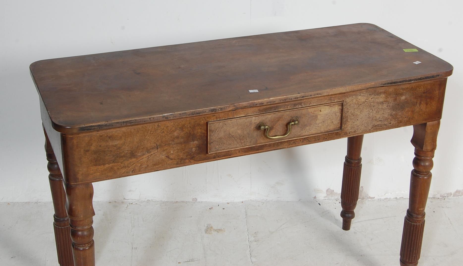 19TH CENTURY VICTORIAN MAHOGANY WRITING TABLE DESK - Image 2 of 4