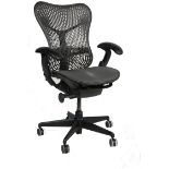 HERMAN MILLER MIRRA 2 DESK CHAIR