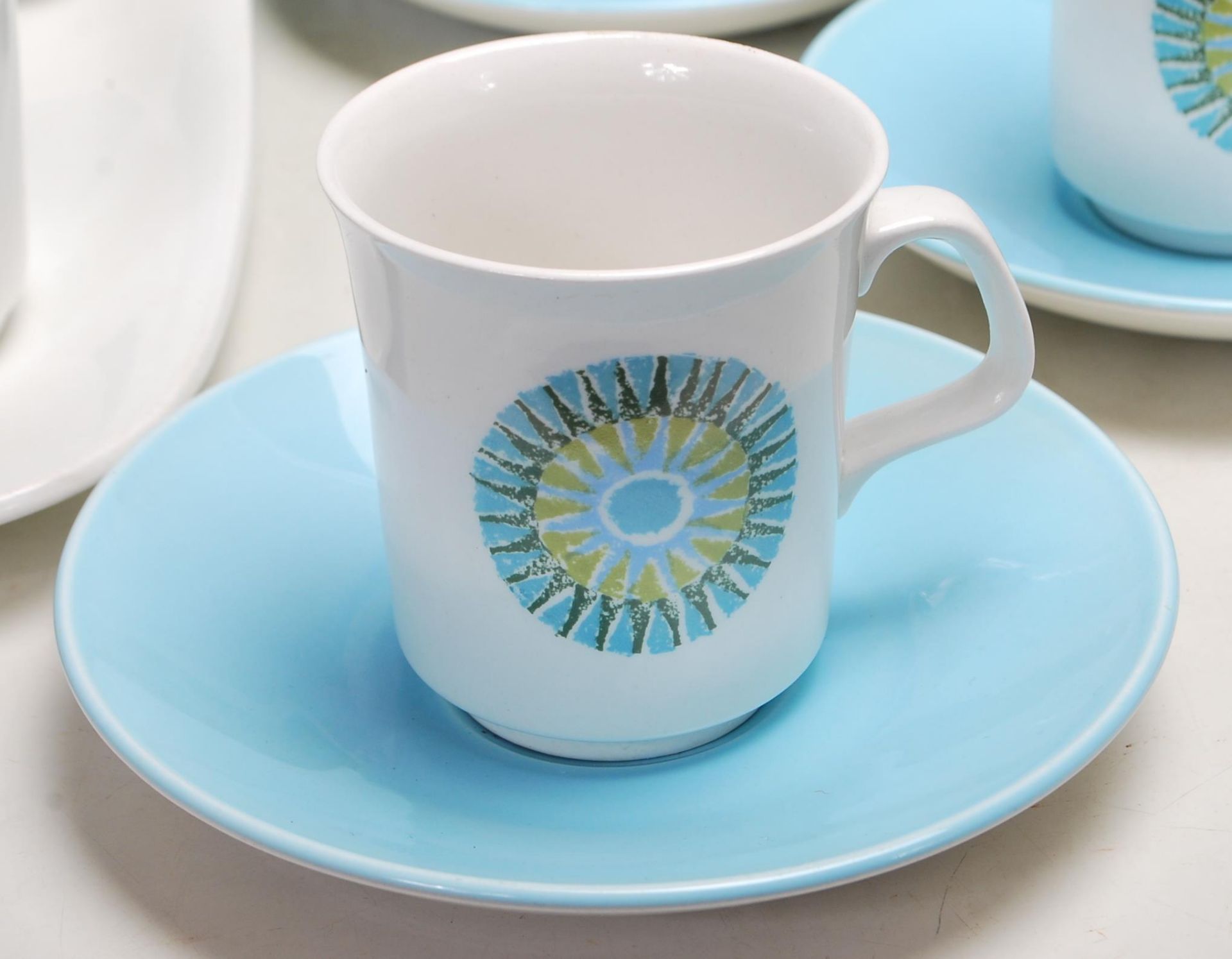 RETRO VINTAGE LATE 20TH CENTURY DINNER SERVICE BY MIDWINTER AND JG MEAKIN STUDIO. - Image 5 of 14