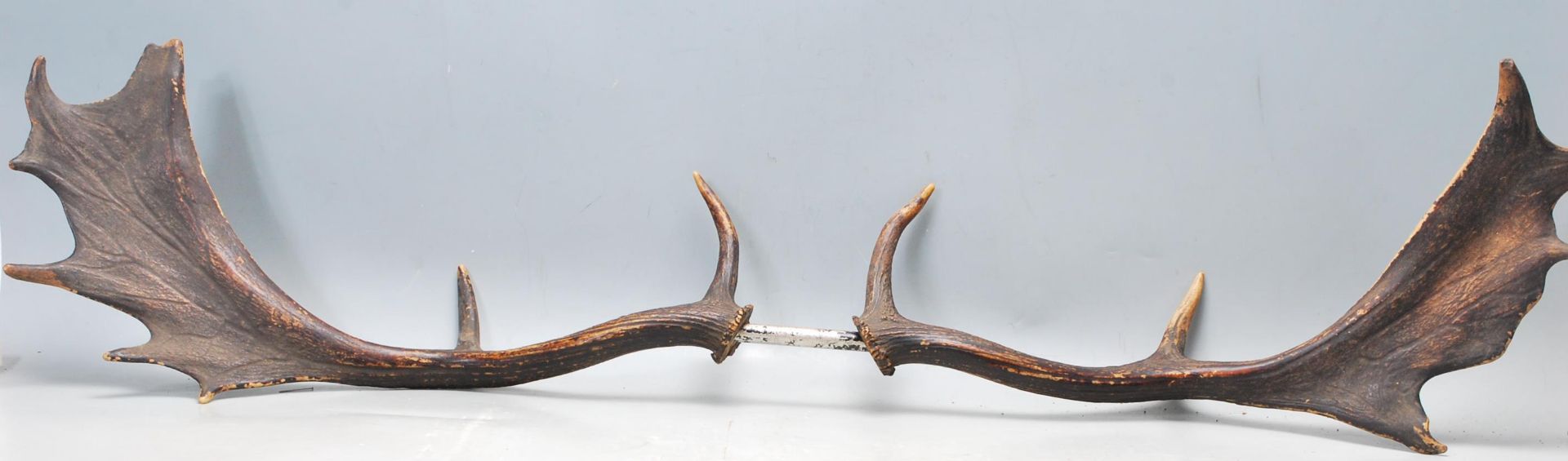 PAIR OF VINTAGE DEER ANTLERS IN DARK BROWN COLOUR