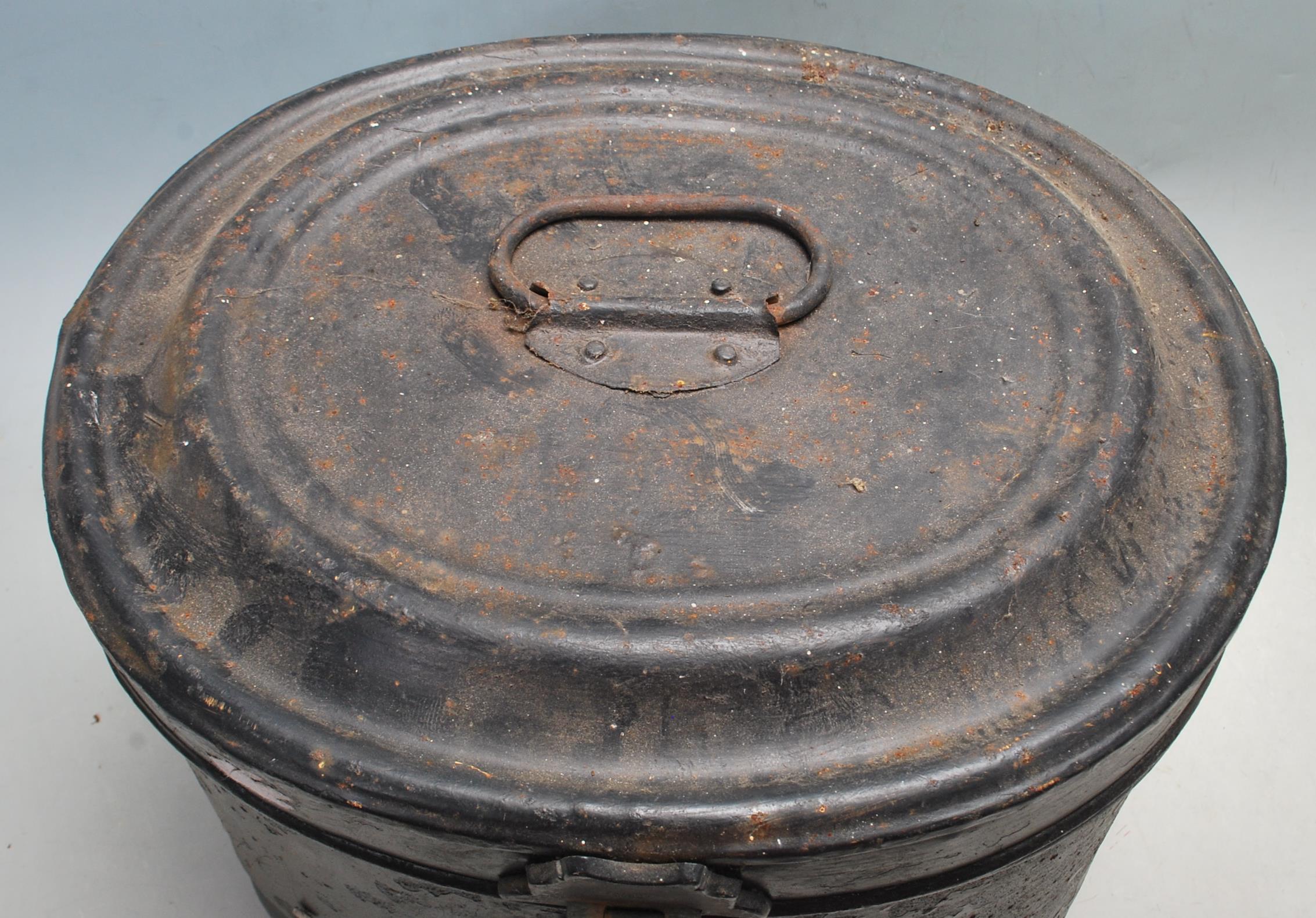 19TH CENTURY VICTORIAN HATBOX AND HAT STRETCHER - Image 3 of 5