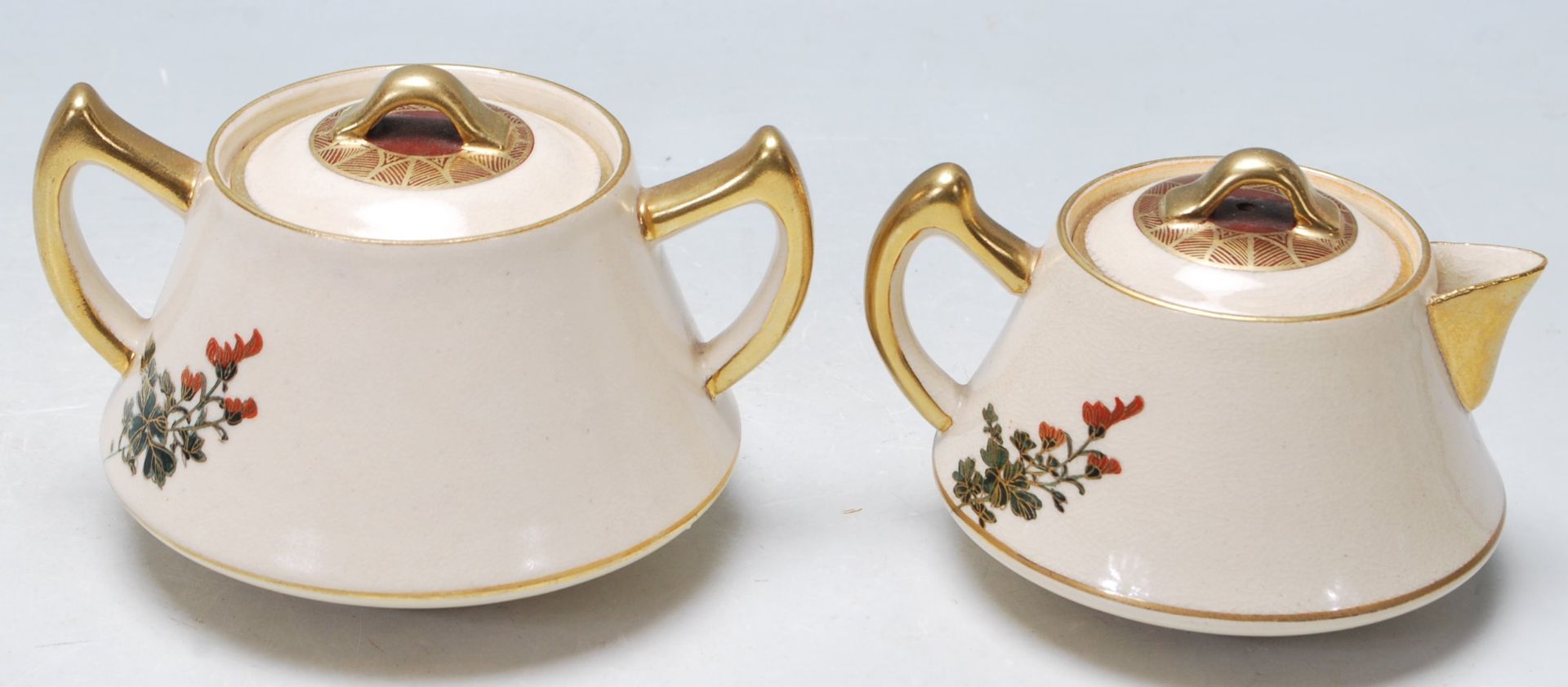 AN EARLY 20TH CENTURY JAPANESE SATSUMA CERAMIC TEAPOT AND SUGARBOWL - Image 3 of 7