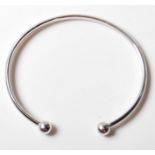 9CT WHITE GOLD BRACELET BANGLE