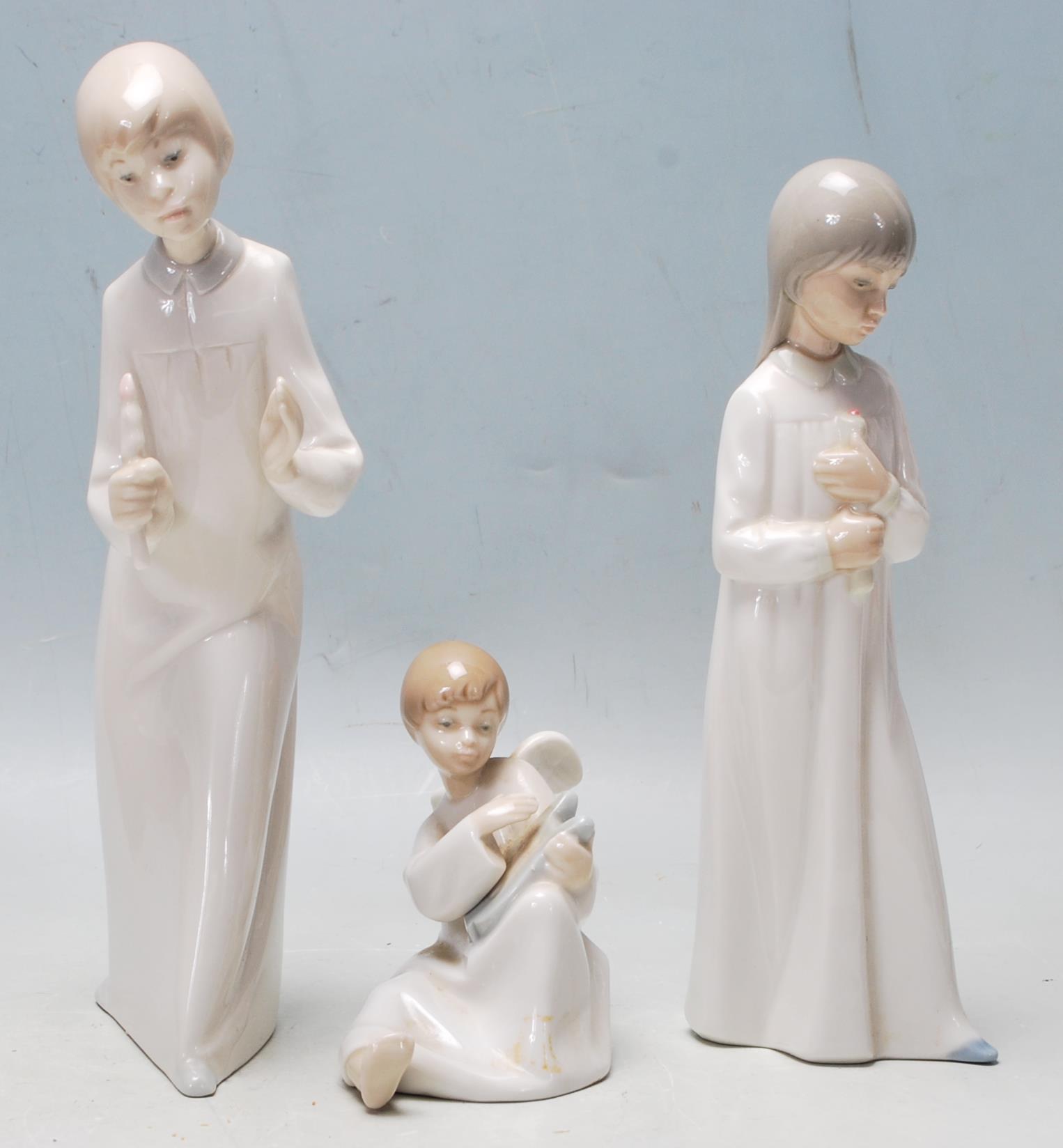 THREE VINTAGE 20TH CENTURY PORCELAIN CERAMIC SPANISH FIGURINES - Image 2 of 6