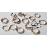 GROUP OF VARIUS SILVER BAND AND DRESS RINGS