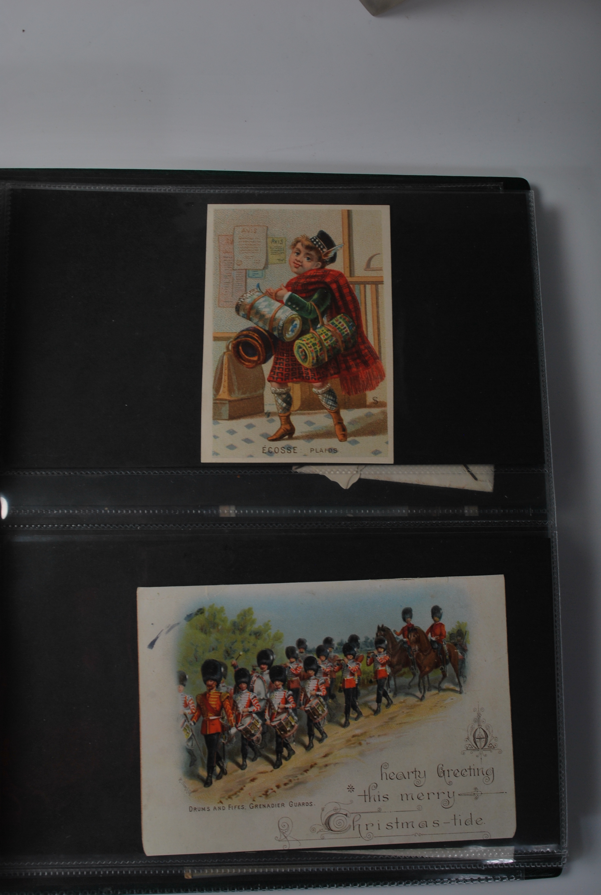 COLLECTION OF ANTIQUE & VINTAGE GREETINGS CARDS IN - Image 9 of 10