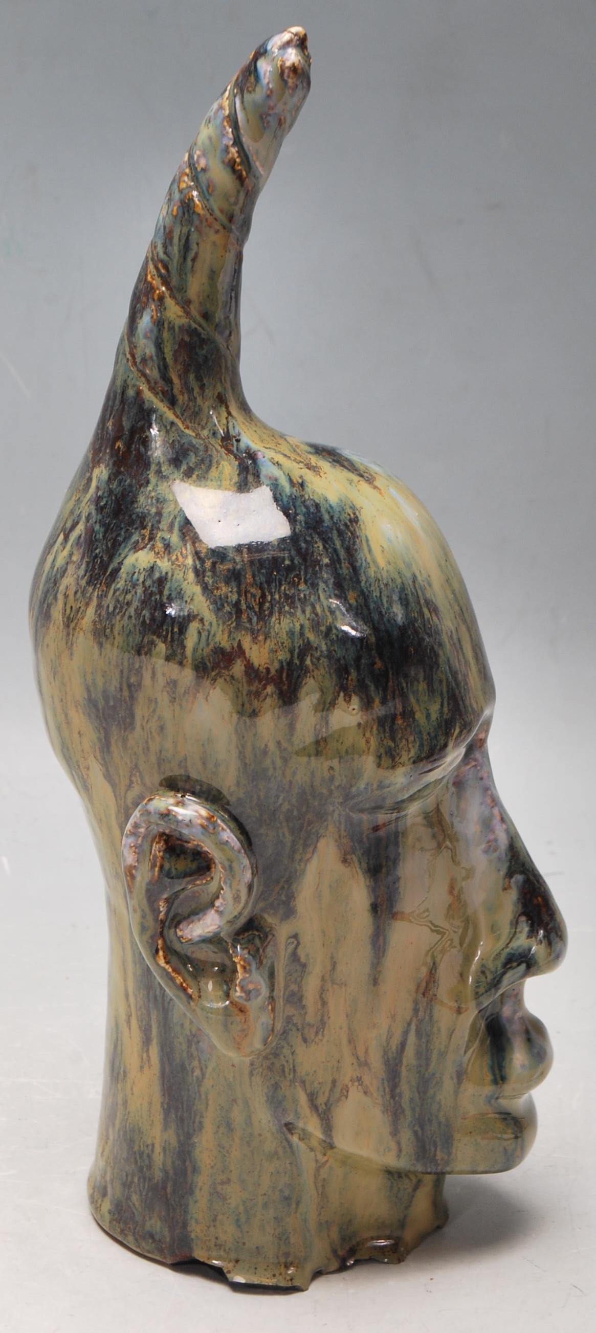 STUDIO POTTERY BUST FIGURINE - Image 5 of 7