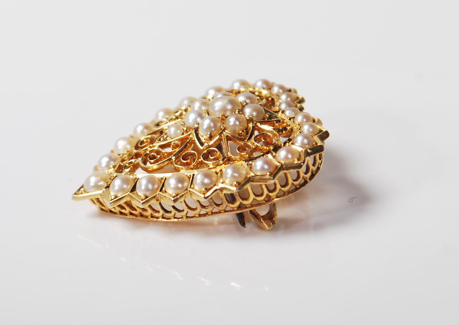 ANTIQUE 18CT GOLD AND SEED PEARL HEART BROOCH - Image 5 of 7