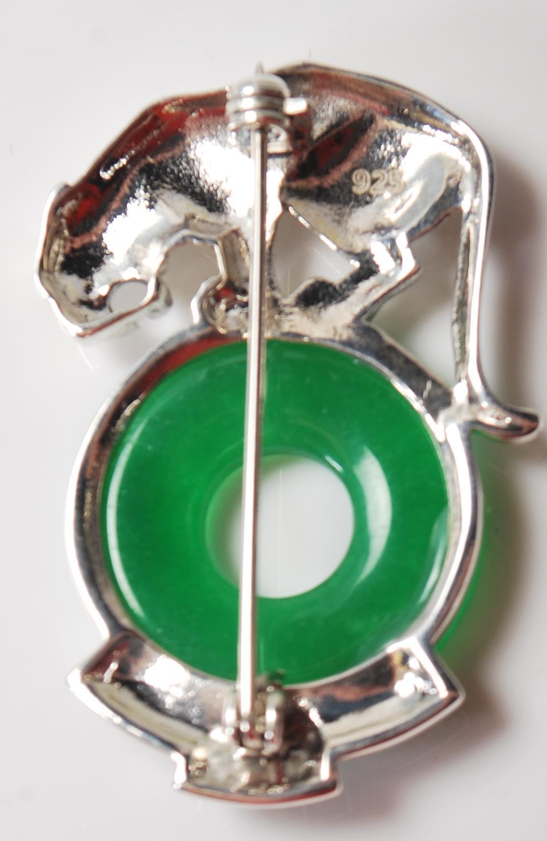 SILVER AND JADE PANTHER BROOCH - Image 4 of 5