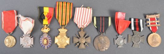COLLECTION OF ASSORTED WWI RELATED FRENCH & GERMAN MEDALS