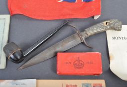 COLLECTION OF ASSORTED MILITARIA - KNIFE, BADGES ETC