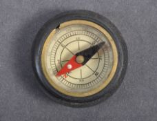 WWII SECOND WORLD WAR ' ESCAPE ' COMPASS IN SCREW-IN BASE