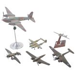 COLLECTION OF VINTAGE WWII WOODEN MODEL AIRCRAFT / PLANES