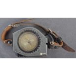 WWII SECOND WORLD WAR LUFTWAFFE / GERMAN WRIST COMPASS