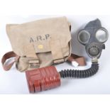 WWII SECOND WORLD WAR 1941 DATED GAS MASK IN SATCHEL